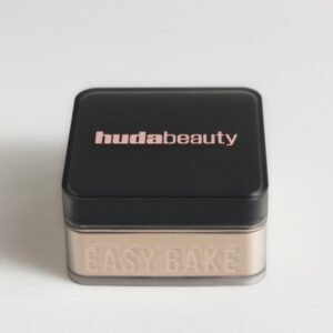 1 Huda Beauty Loose Powder
