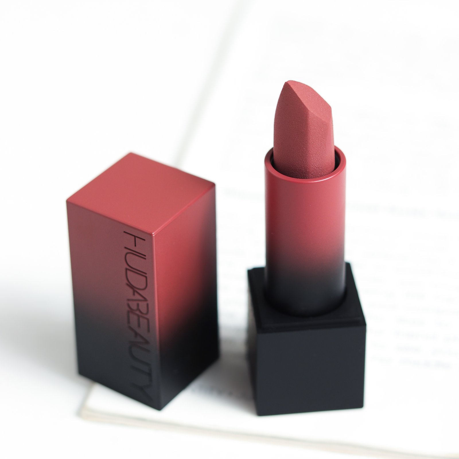 Huda Power Lipstick