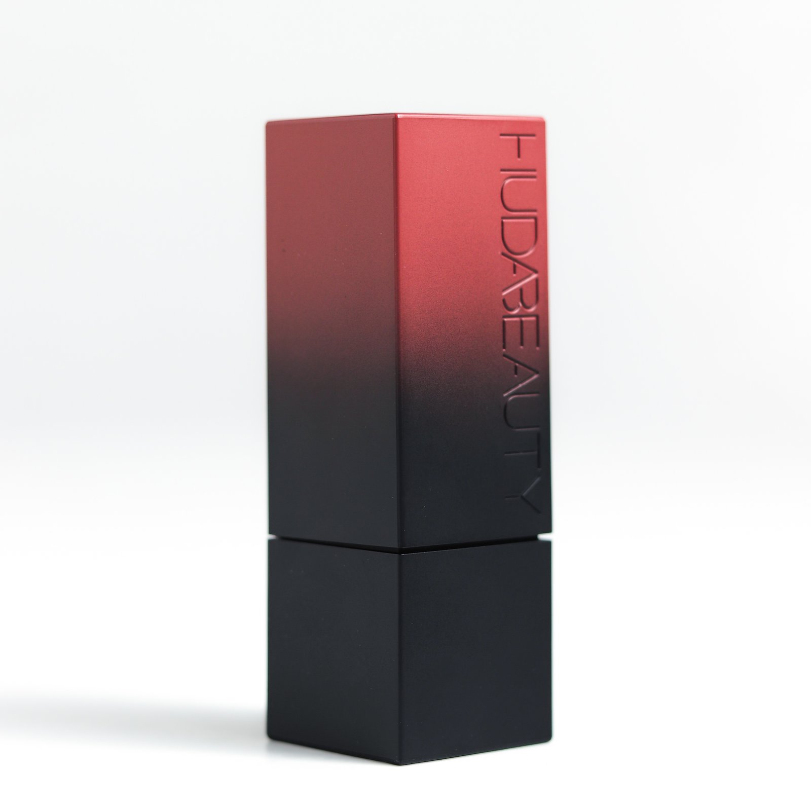 Huda Power Lipstick