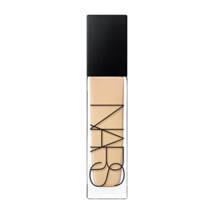 1-179 Natural Radiant Longwear Foundation 4 Light Deauville 30ml