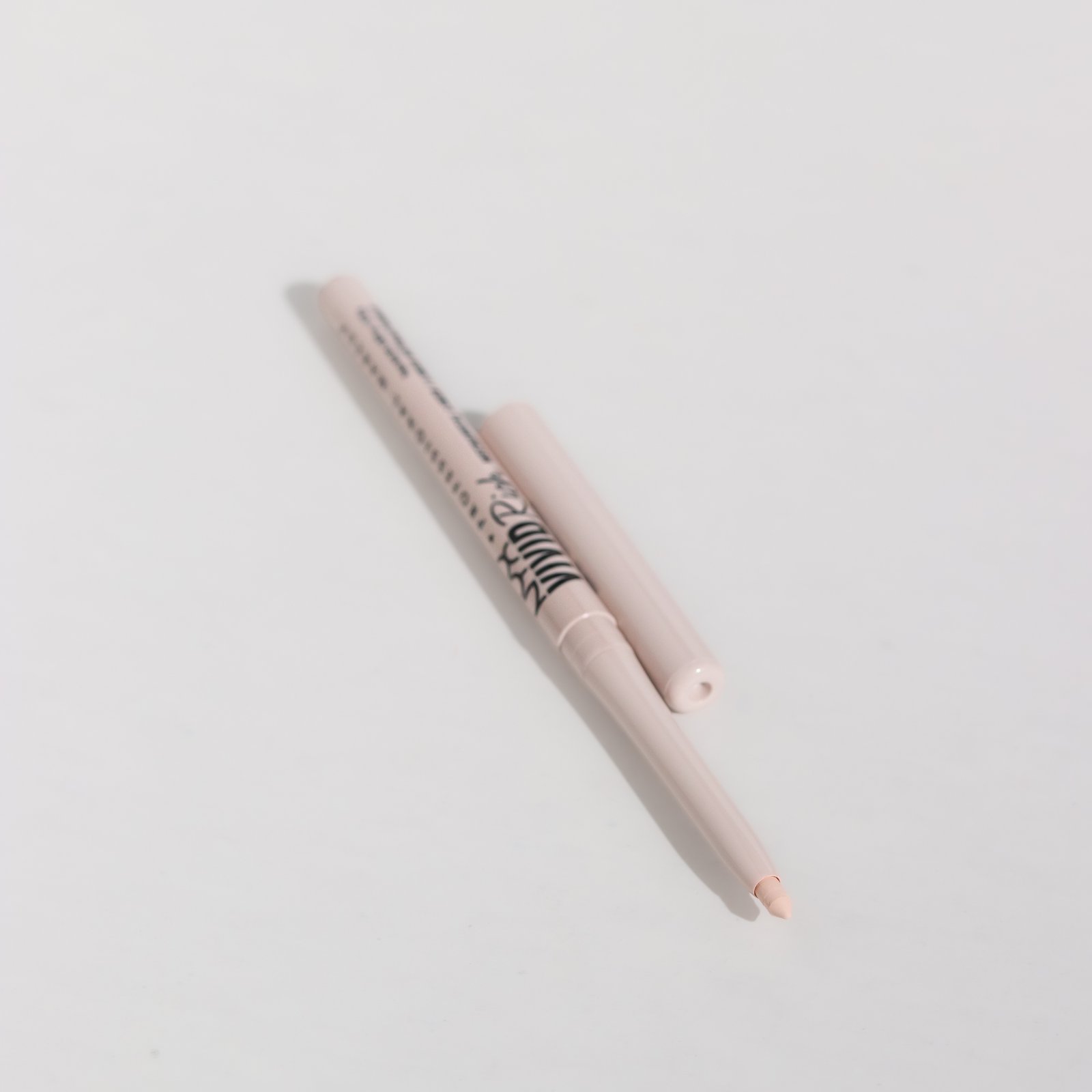 Vivid Rich Eyeliner 02 Quartz Queen 0.28g