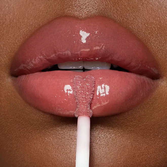 Pillow Talk Glossy Lip Kit Pillow Talk Medium Lip Cheat Mini Size 0.8 g Collagen Lip Bath Mini Size 2.6 ml