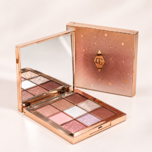 خخ The Beautyverse Palette A Beautifying Filter For Your Eyes Eyeshadow 9*1g