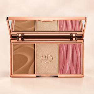 Face Palette Bronze, Glow , and Must Have Blush 3*3.0g
