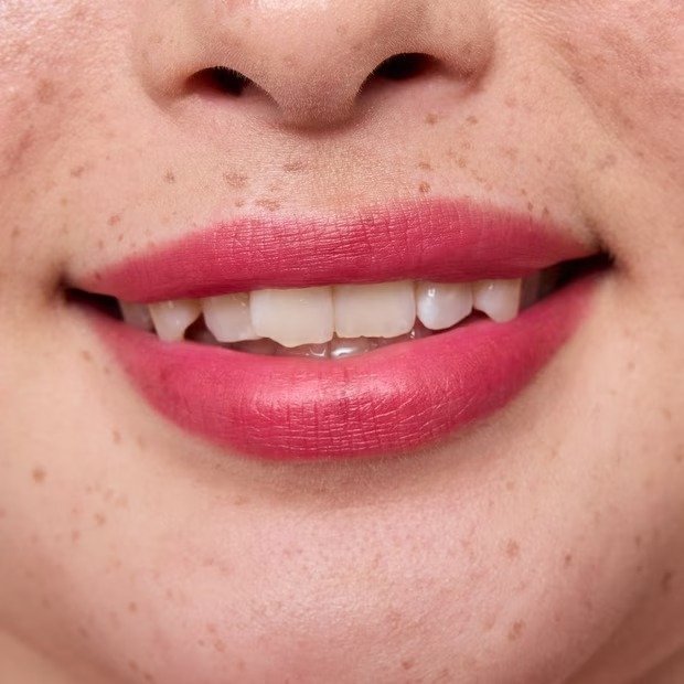 Essence Juicy Lip Mousse