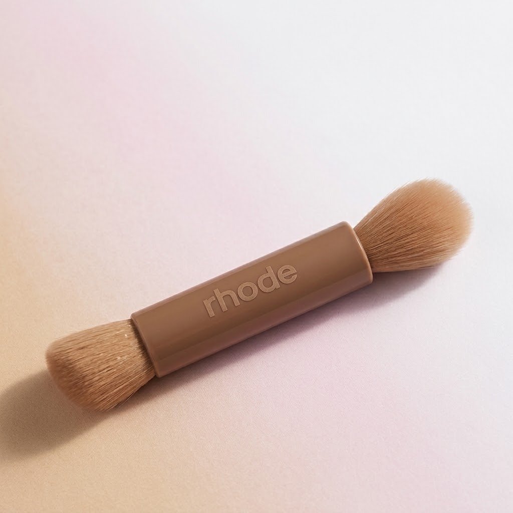 Pocket Brush A Multipurpose, Double Ended Makeup Brush