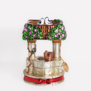Snow White Pedestal Candle Holder