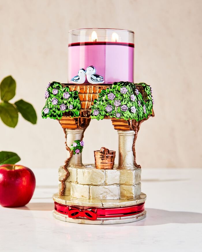 Snow White Pedestal Candle Holder